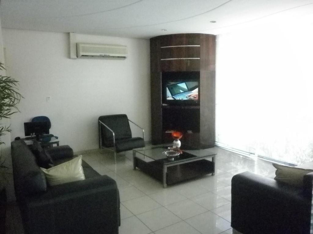 Hotel Slaass มาเนาส์ ภายนอก รูปภาพ